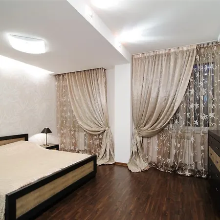 Apartment Nezavisimosti 74